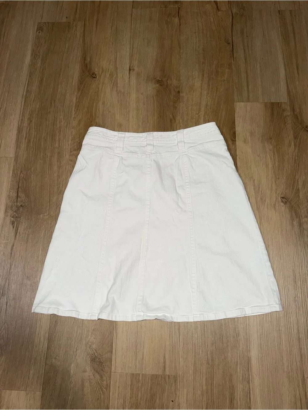 G.H. Bass & Co. White Midi A-Line Skirt